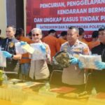 POLRES PEMATANG SIANTAR UNGKAP 103 KASUS NARKOBA DAN 9 KASUS PENCURIAN IMG-20251029-WA0018